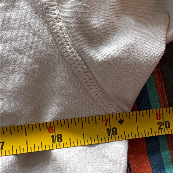 BYLT Premium drop cut men’s size medium with room tan, athletic performance,top - Picture 10 of 10